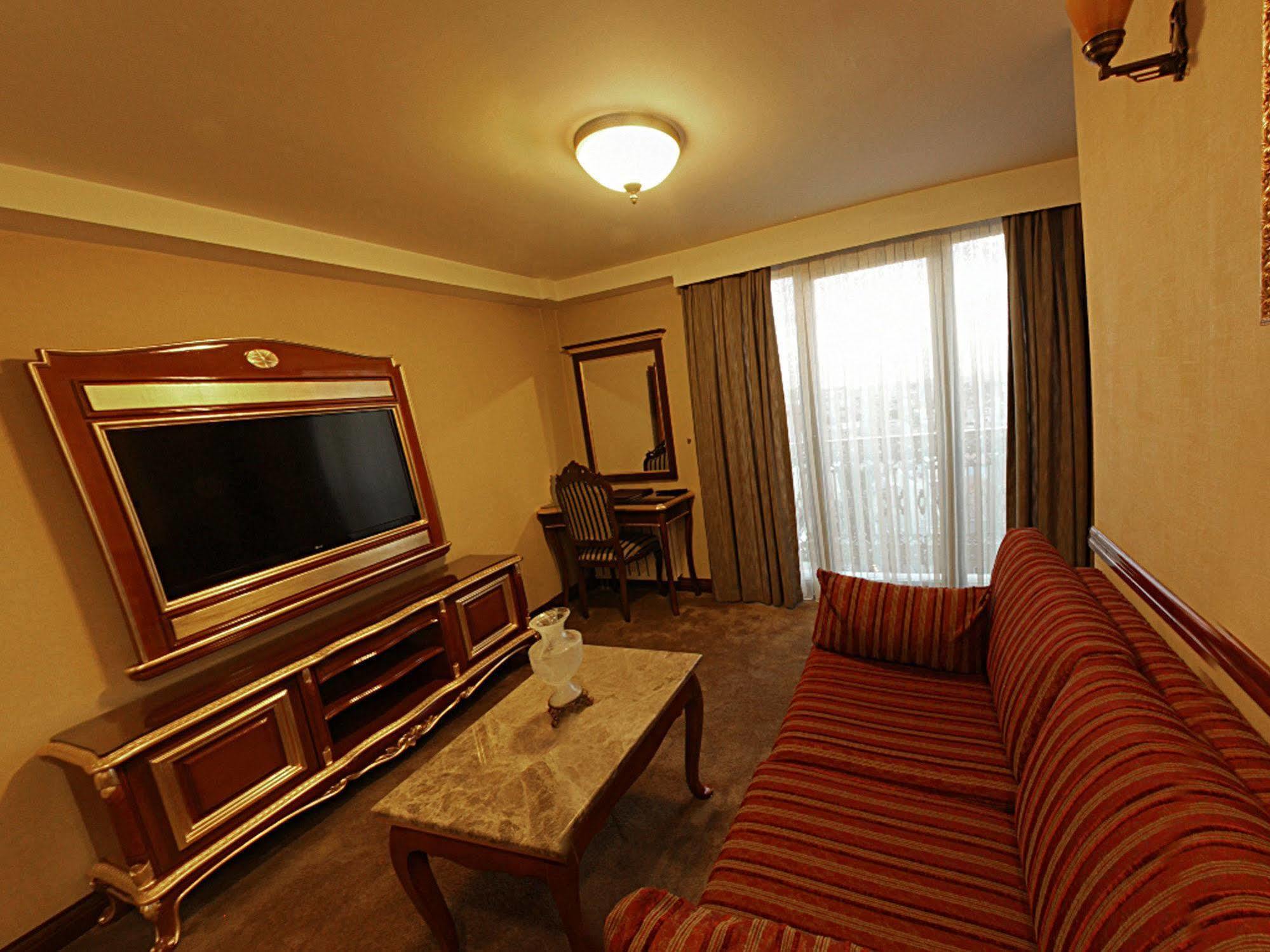 Moss Suites Hotel Истанбул Екстериор снимка