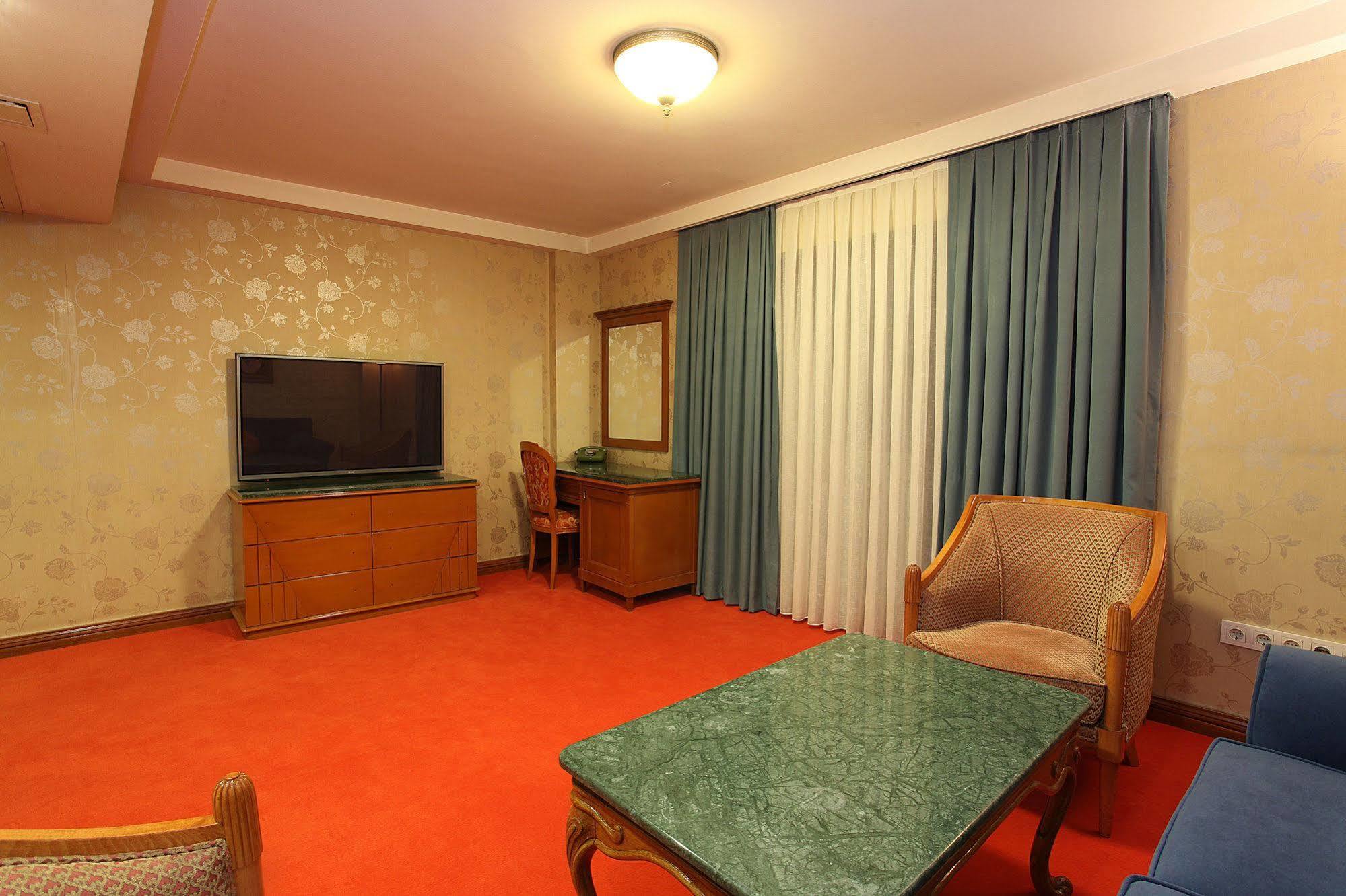 Moss Suites Hotel Истанбул Екстериор снимка
